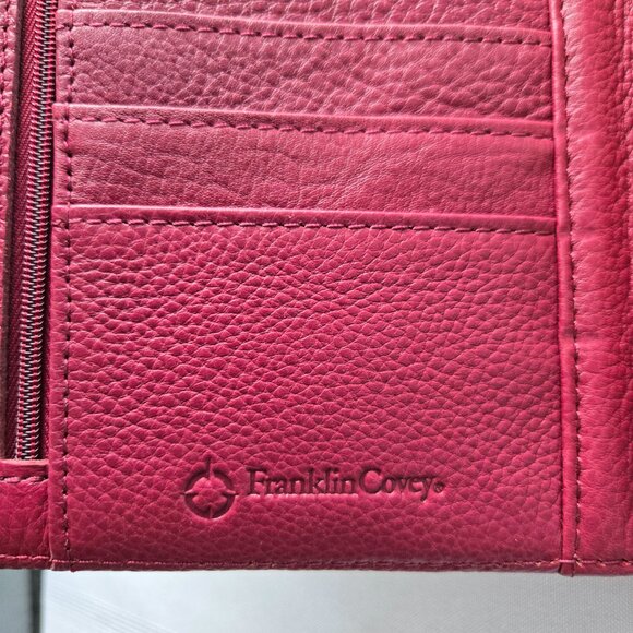 Franklin Covey Burgundy Rose Patterned Leather Day Planner 7 x 5 - Picture 4 of 8